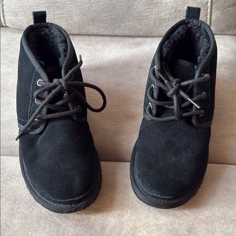 UGG lace up shoes size 8